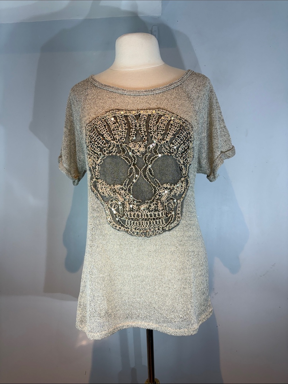 NWT i•ner Beige Sequin Skull Lightweight Sweater Top XL Boho Rock Festival